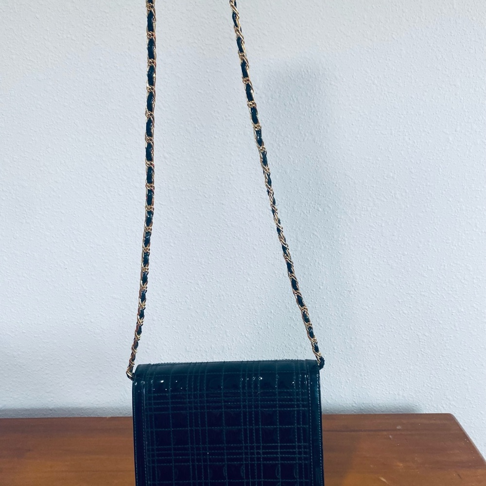 Elegant Black Patent Geometric Crossbody Bag